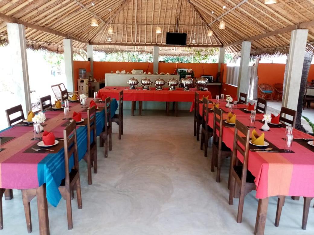 Cocodance Kitesurfing Resort Kalpitiya Esterno foto